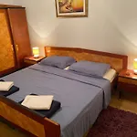 Ines Apartman *